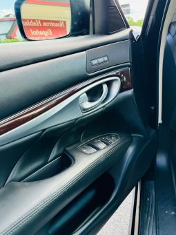 
										2014 INFINITI Q70 3.7 Sedan 4D full									