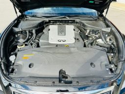 
										2014 INFINITI Q70 3.7 Sedan 4D full									
